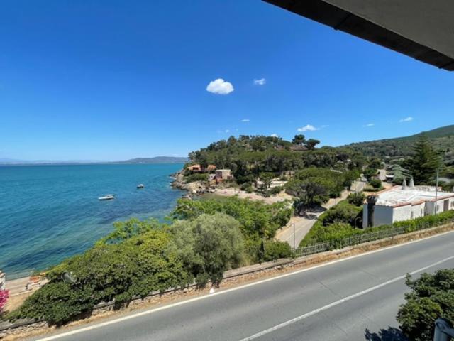 Appartamento "Casa Girasole" Con Accesso Diretto Alla Spiaggia Porto Santo Stefano (Grosseto) Exterior foto